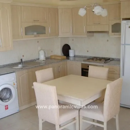 Sleeps 6 Pool Air Con Wifi * Ортакент